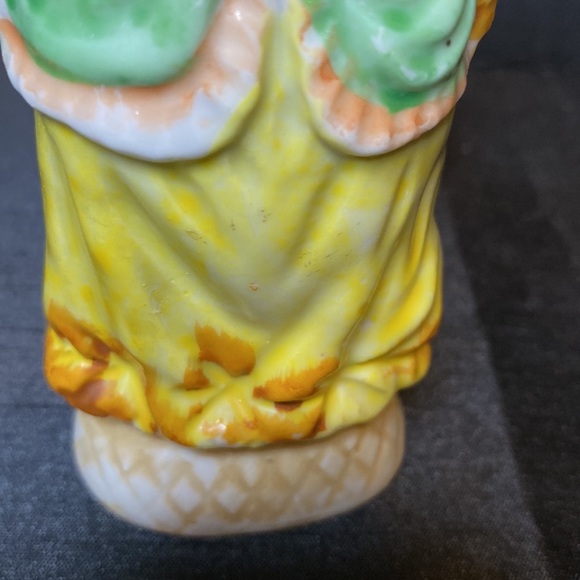 Hand Painted Japan Porcelain Woman Figurine - Picture 7 of 8